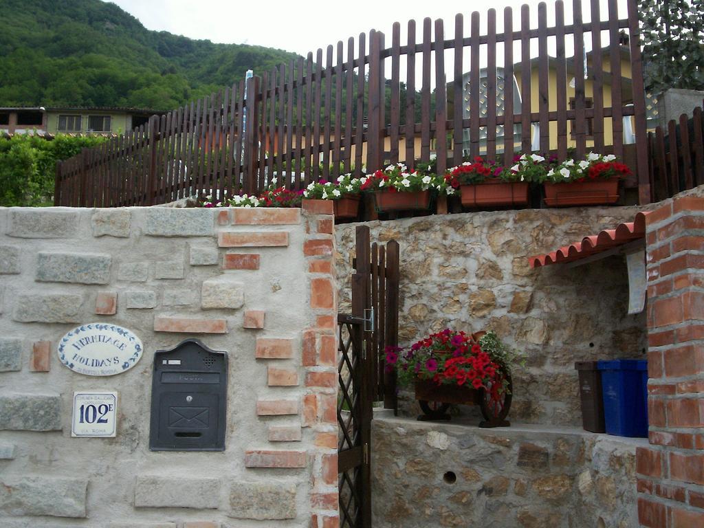 Hermitage Holidays Gallicano Exterior foto